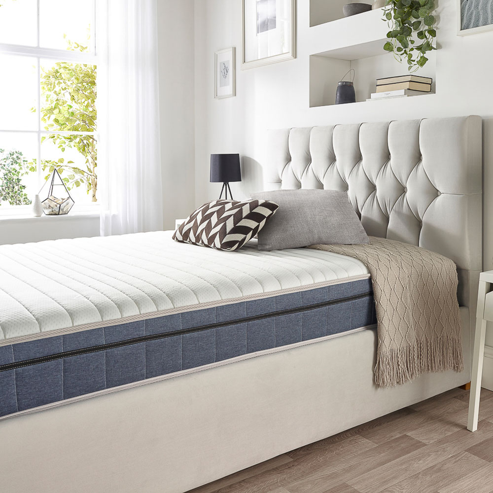 Aspire Catherine Lansfield Small Double 1000 Lush Pocket Mattress Image 6