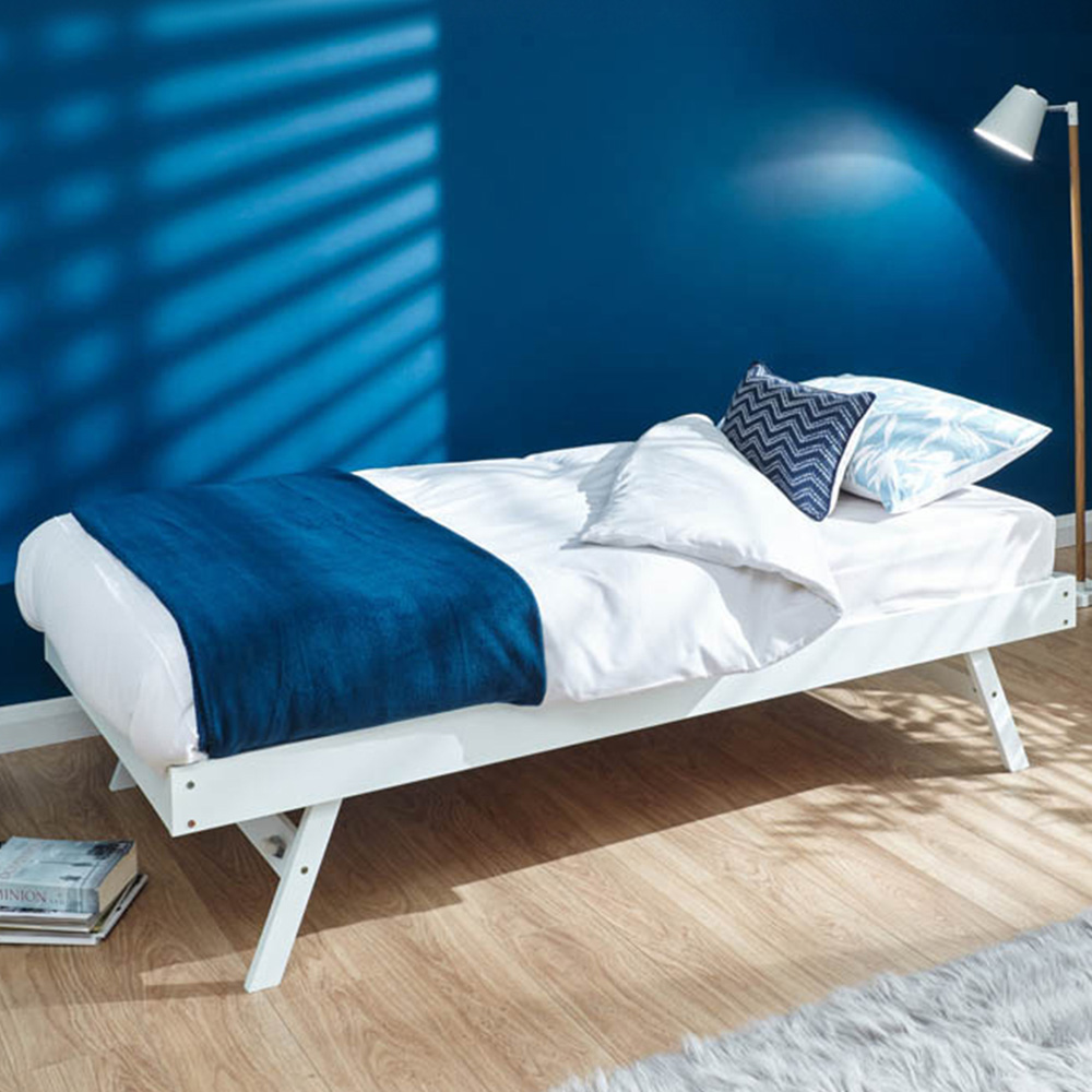 GFW Madrid White Wooden Trundle Day Bed Image 1