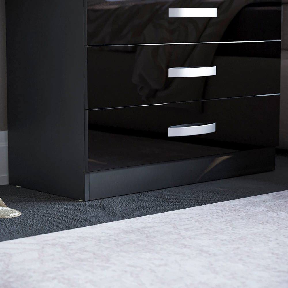 Vida Designs Hulio 5 Drawer Black Chest of Drawers Image 5