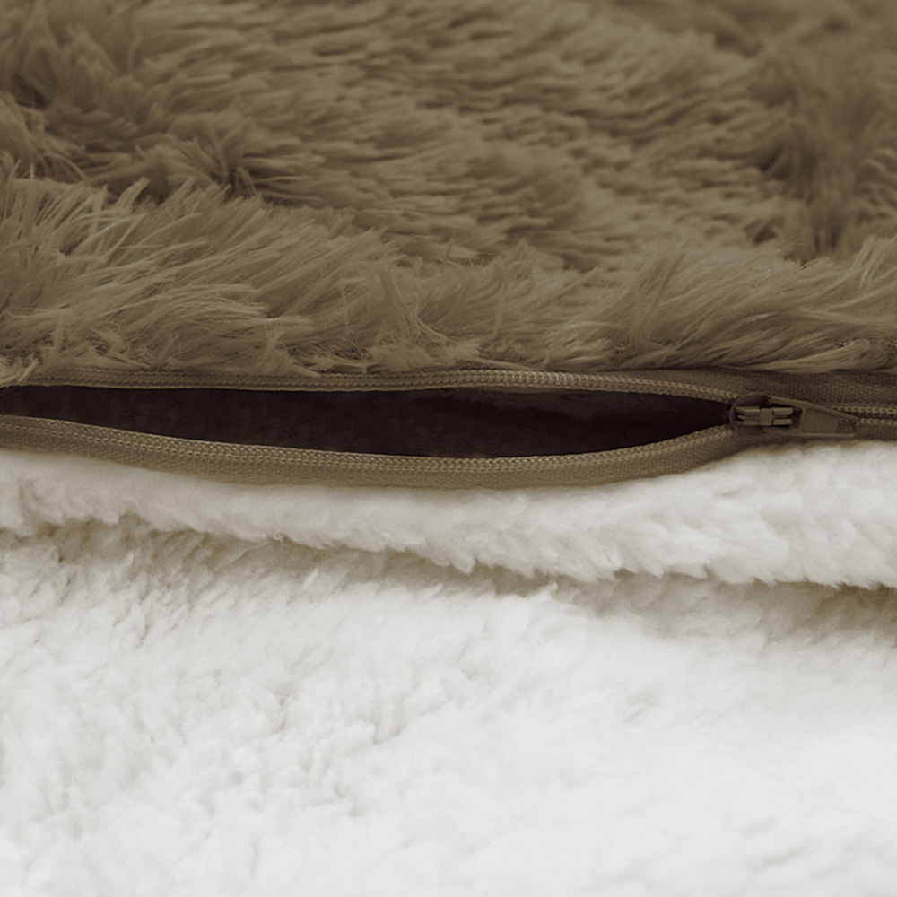 Velosso Alaska Double Taupe Faux Fur Duvet Set Image 3