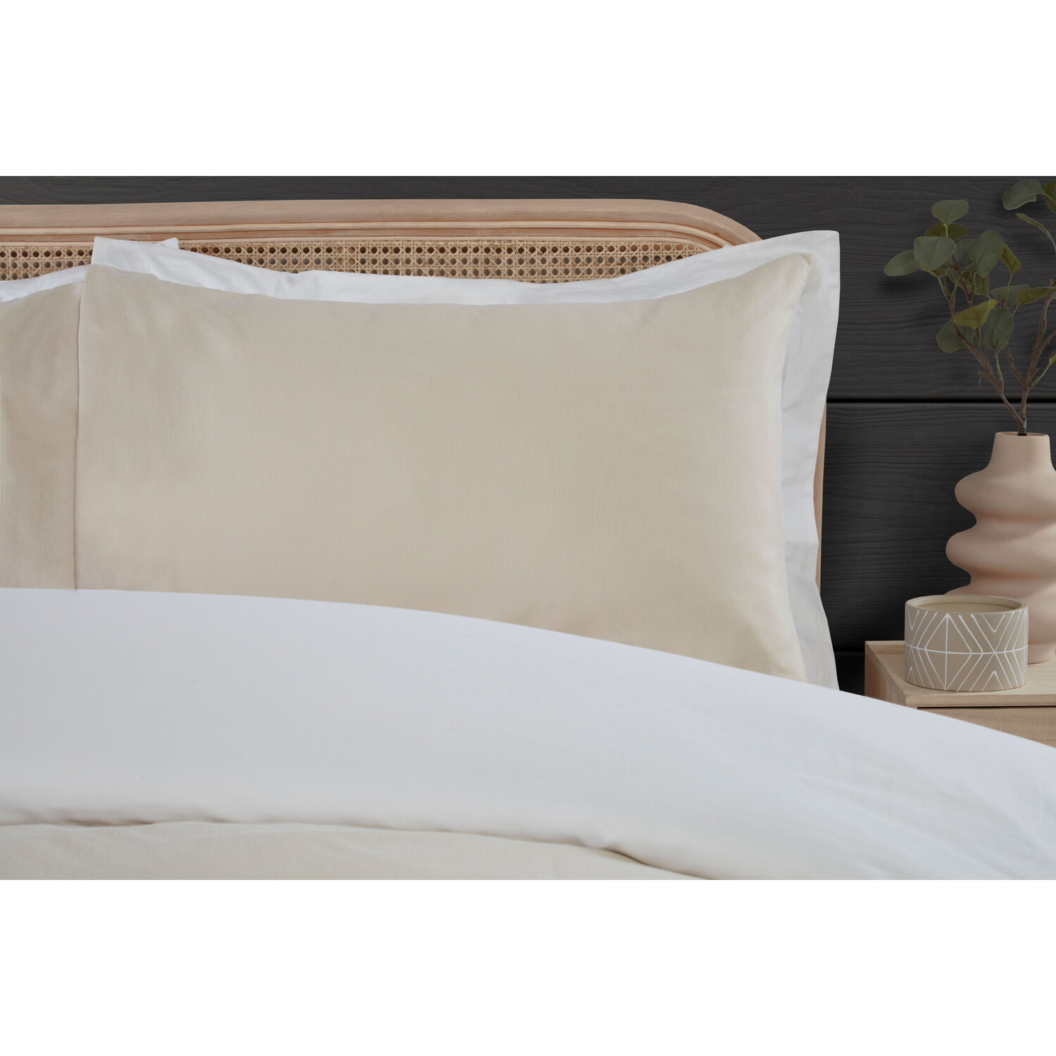 Divante Hendon King Size Natural Chambray Duvet Set Image 3