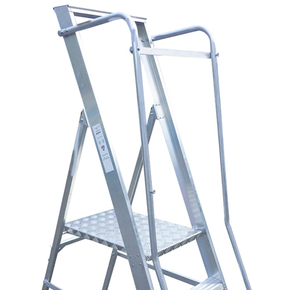 Lyte Ladders & Towers EN131-2 Professional 4 Tread Wide steps Image 2