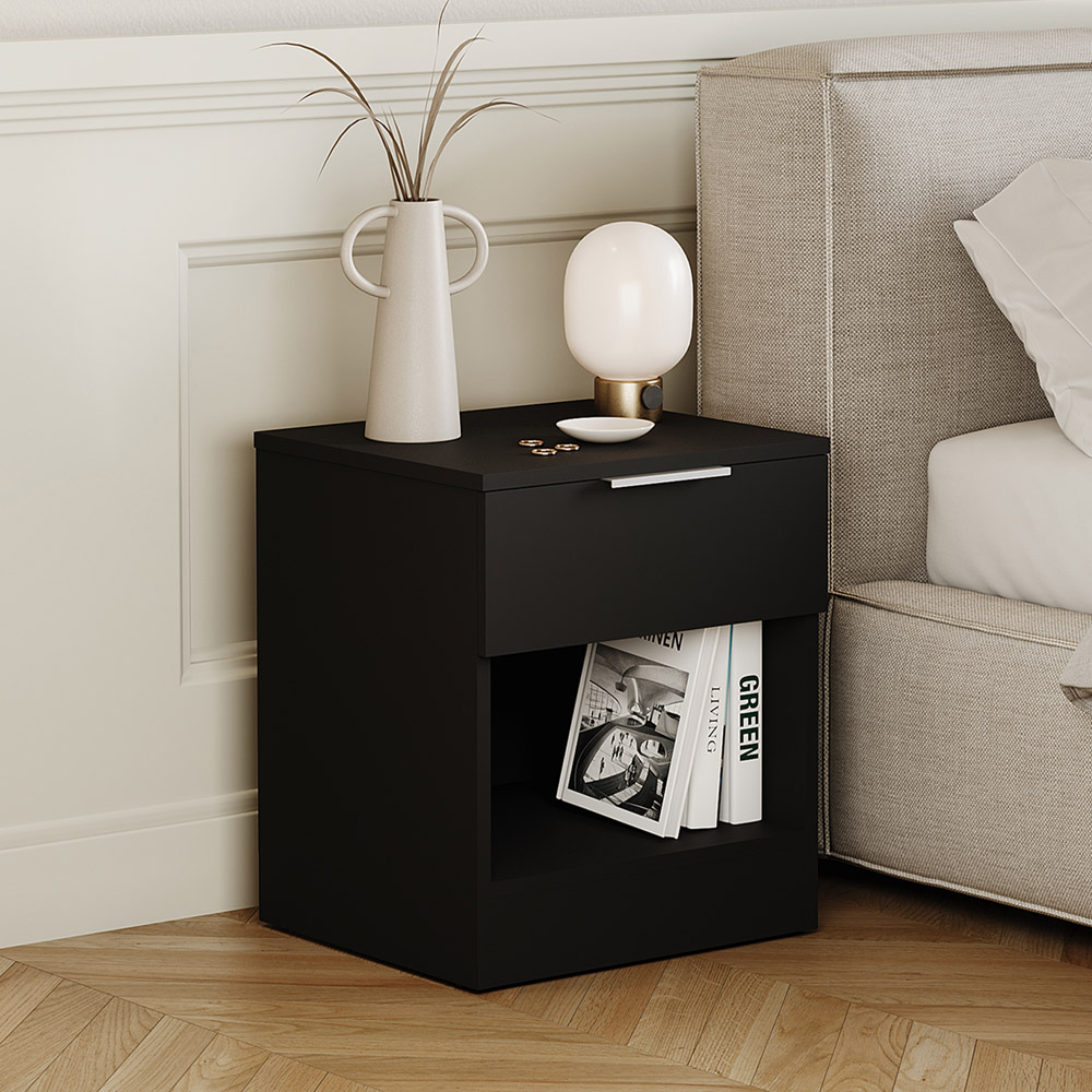 VIDA DESIGNS Trega Black 3 Piece Bedroom Furniture Set Image 2