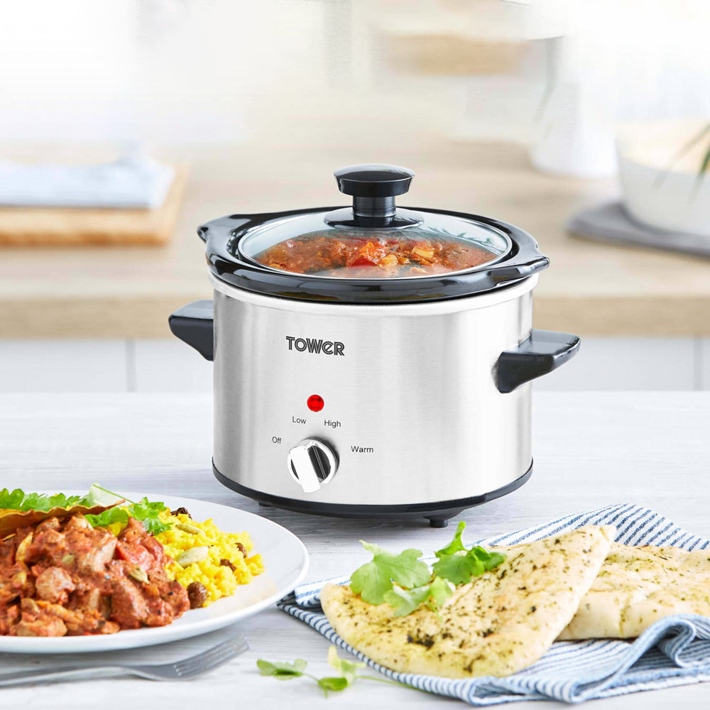 Tower T16020 Infinity 1.5L Silver Stainless Steel Slow Cooker Image 2
