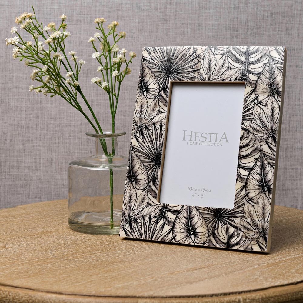 Hestia Foliage Print White Bone Photo Frame 4 x 6inch Image 3