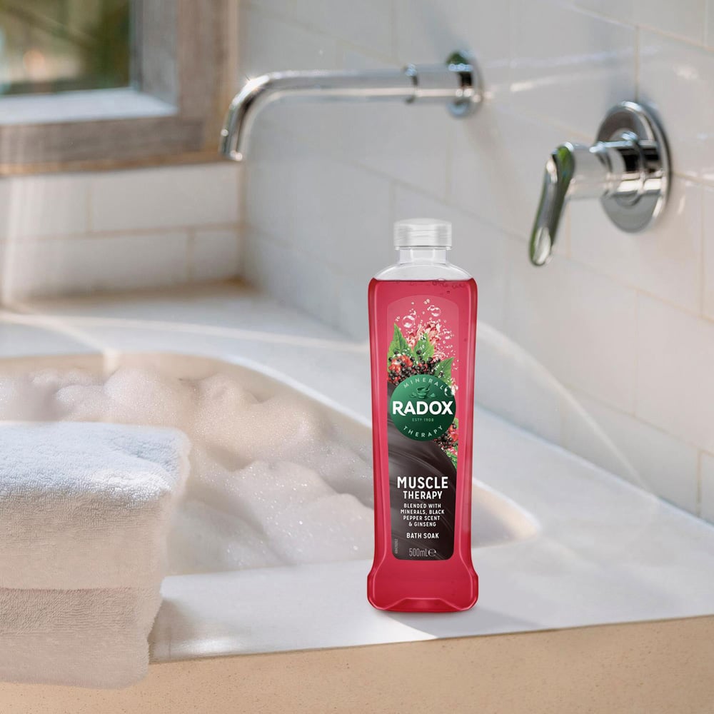Radox 100% Nature Inspired Fragrance Muscle Therapy Bath Soak 500ml 6 Pack Image 2
