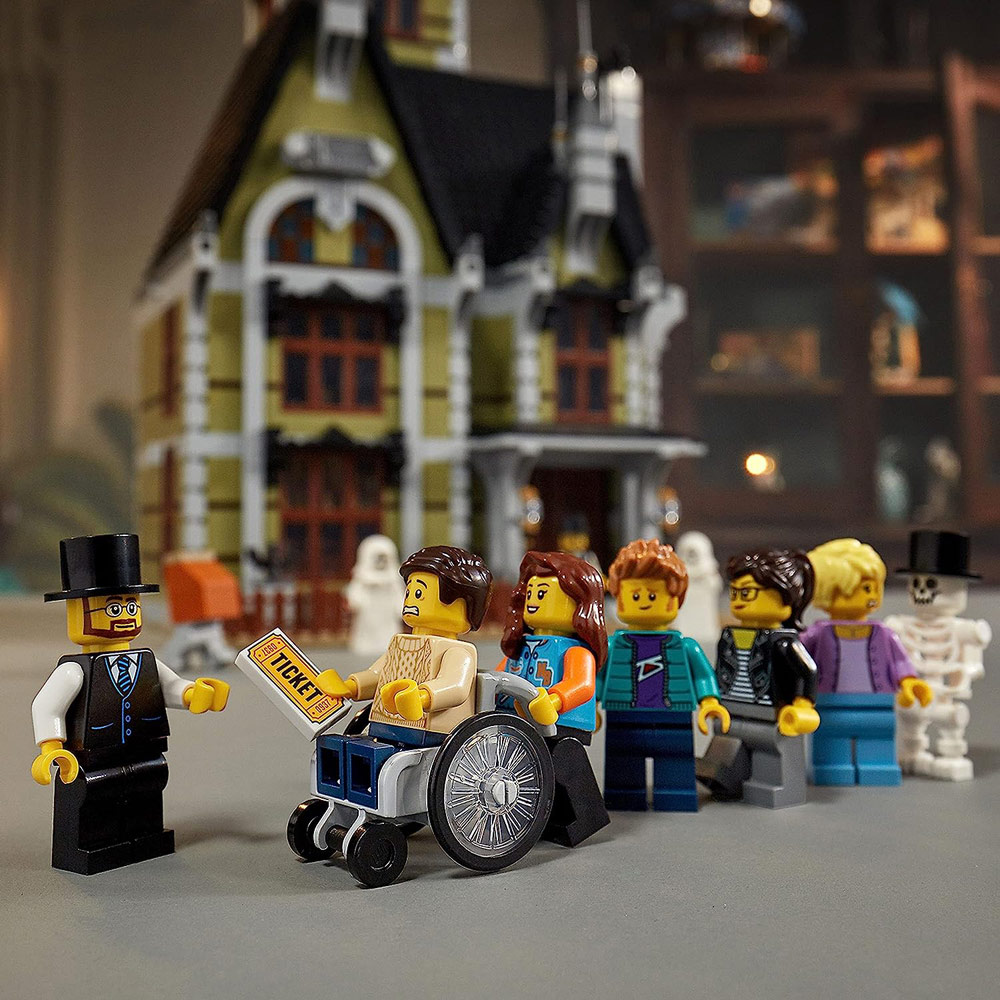LEGO 10273 Creator Haunted House Set Image 4