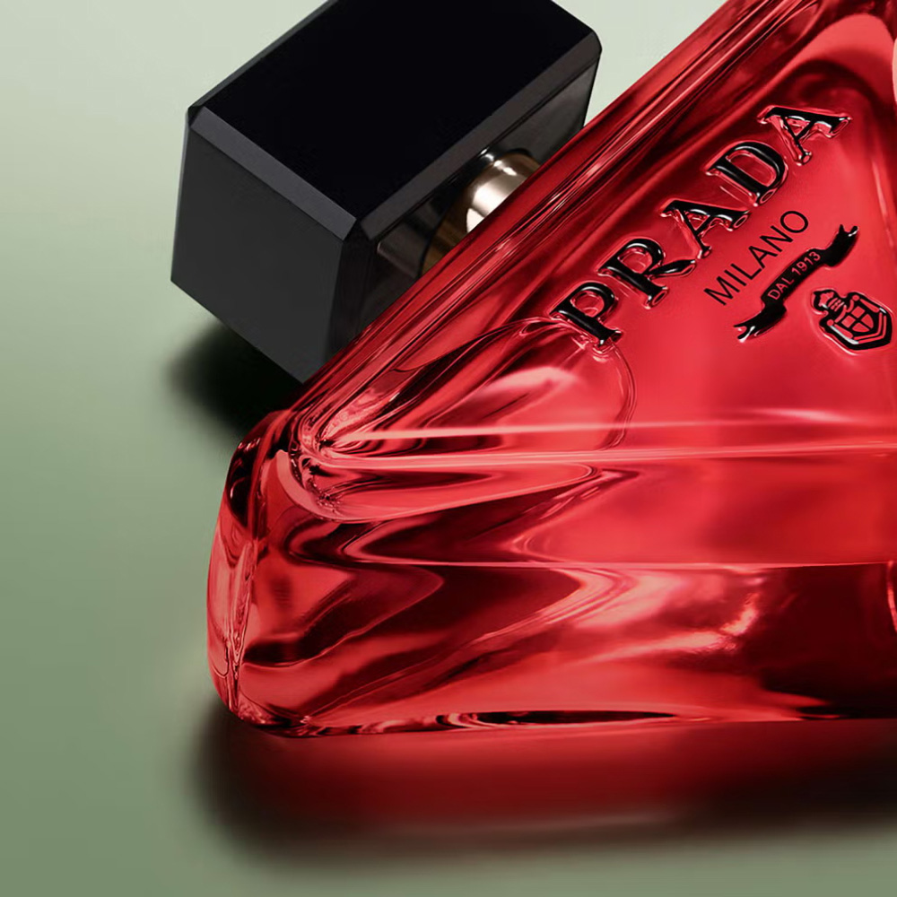 Prada Paradoxe Radical Essence Refillable Parfum Spray 90ml Image 2
