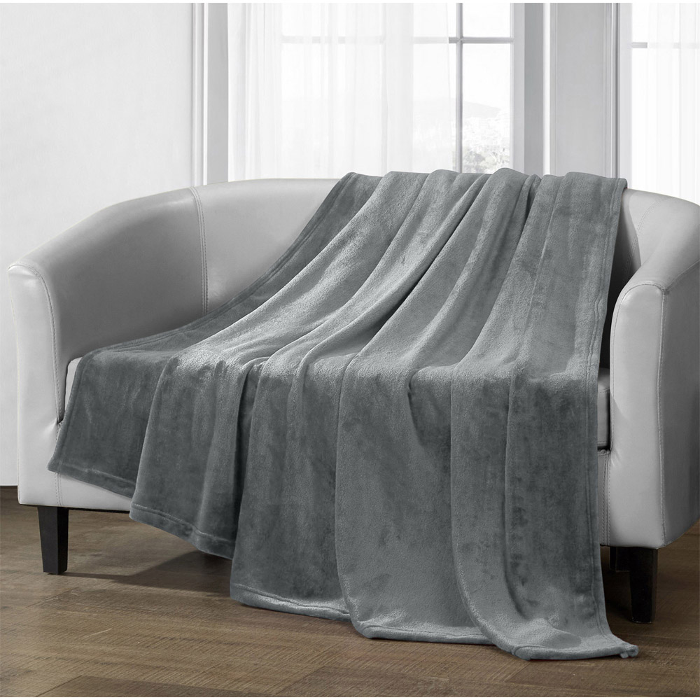 Velosso Silver Mink Throw 200 x 240cm Image 2