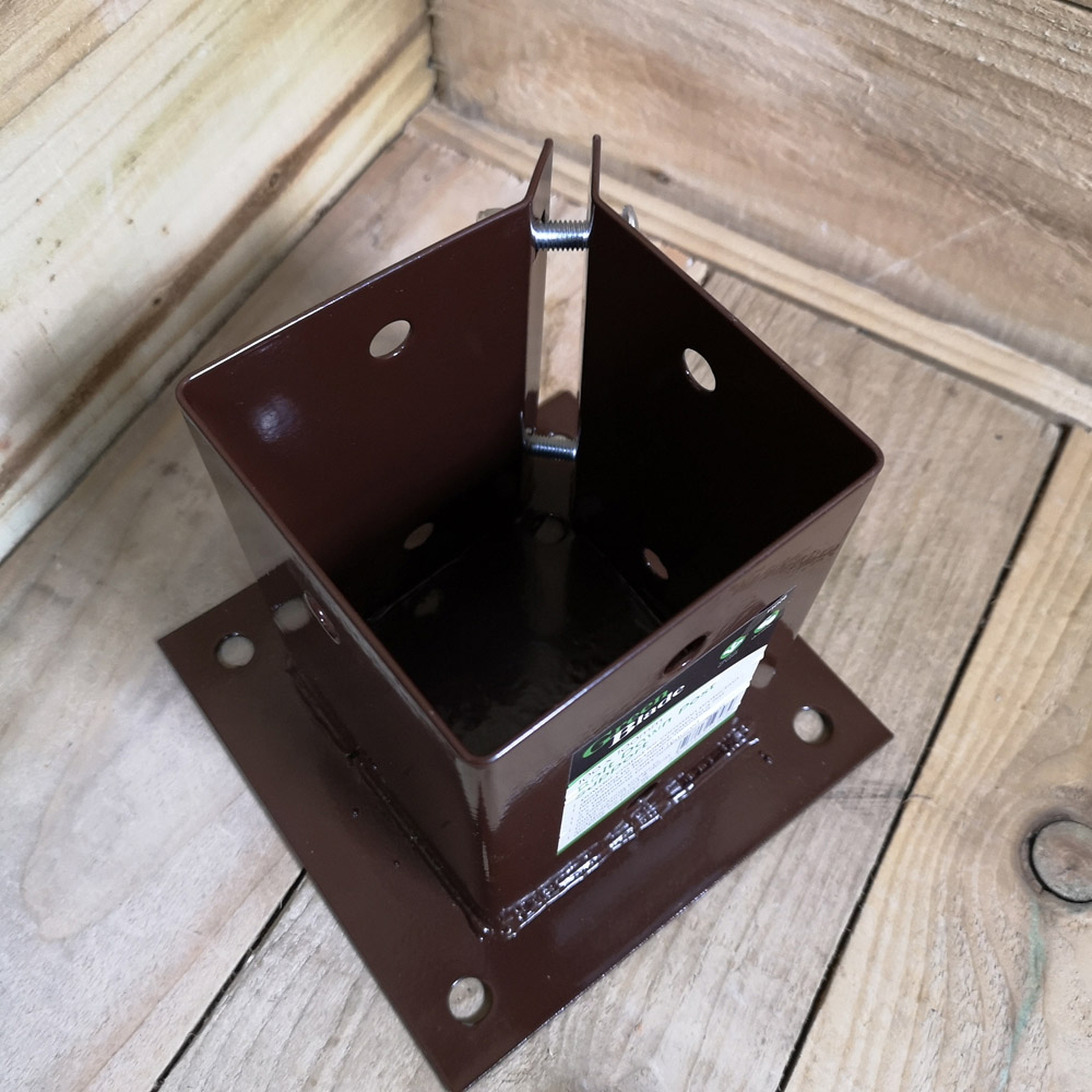 Samuel Alexander Metal Garden Fence Post Holder 100 x 100mm Image 4