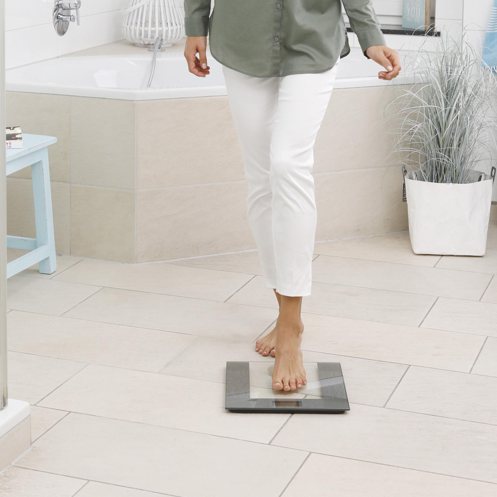 Medisana PS 400 Glass Personal Weighing Scale Image 2