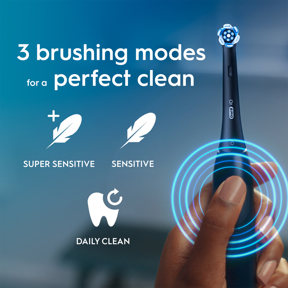 Oral-B iO2 Series Night Black Rechargeable Electric Toothbrush with Travel Case Image 8