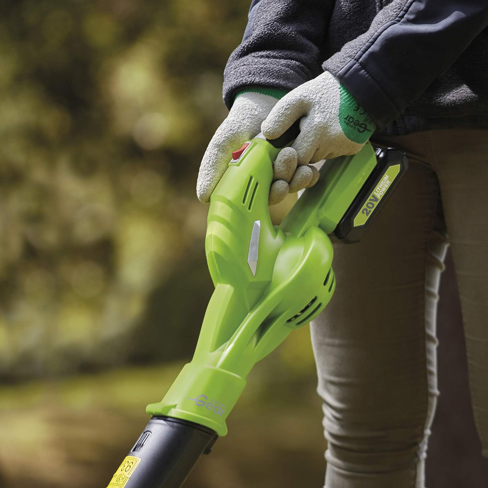 Garden Gear 20V Cordless Leaf Blower Image 3