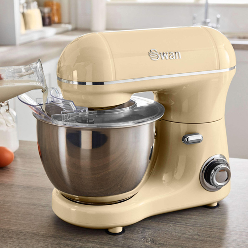 Swan SP21060BLN Cream Retro Stand Mixer 800W Image 9