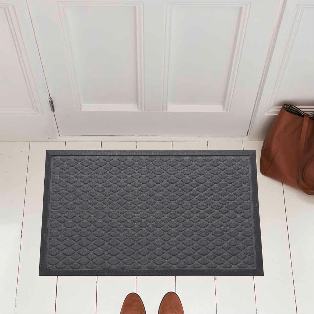 Wilko Black Rubber Backed Doormat 60 x 90cm Image 5