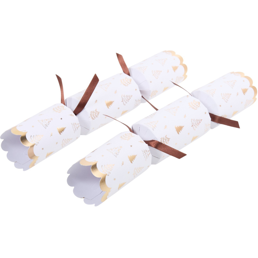 Pack of 8 Gold Trees Luxury Crackers Image 4