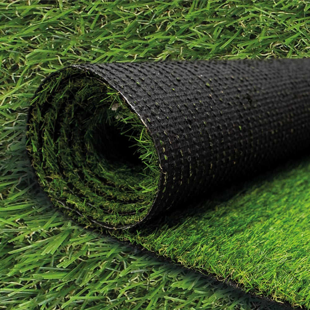 St Helens Home and Garden Realistic Artificial Grass 7mm Pile 1 x 4m Image 5