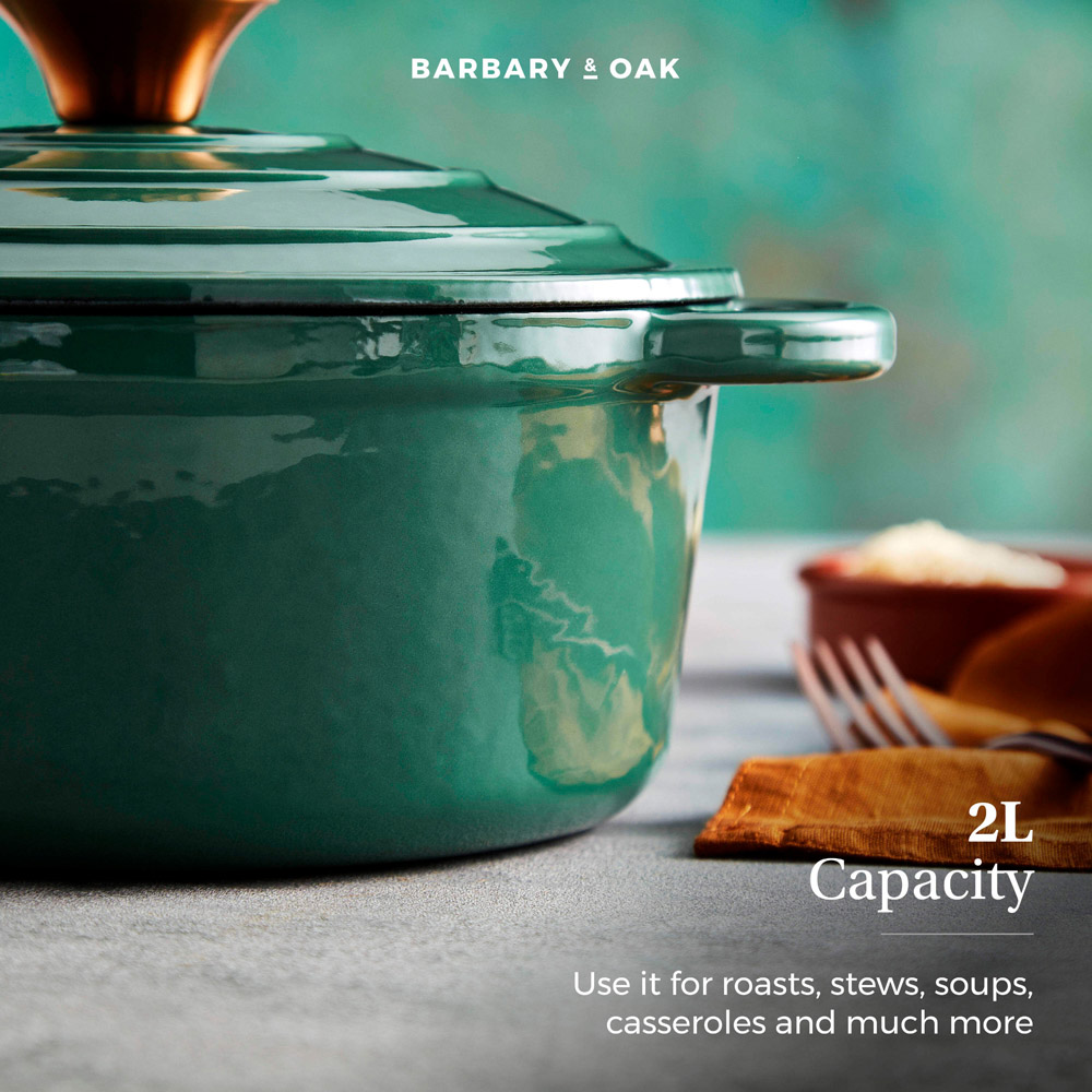Barbary & Oak 20cm Green Cast Iron Round Non-Stick Casserole Pan with Lid Image 8