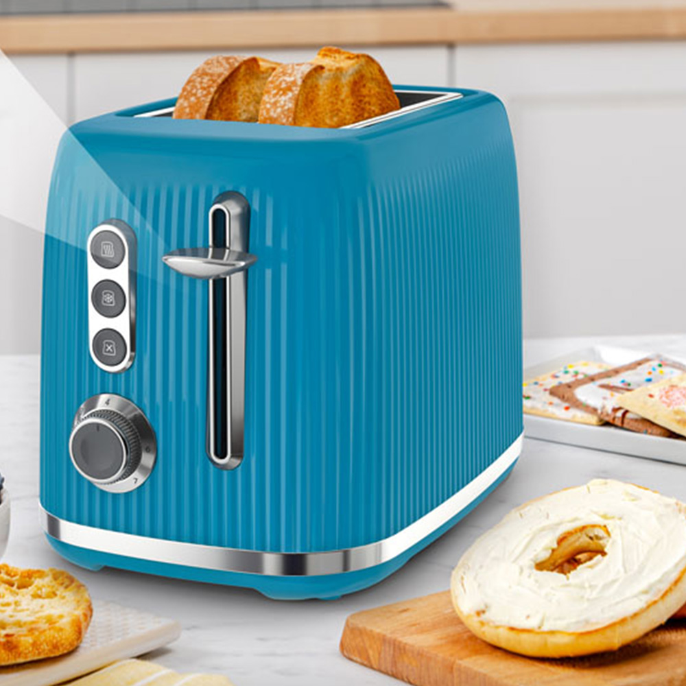 Breville Bold Blue 2 Slice Toaster Image 3