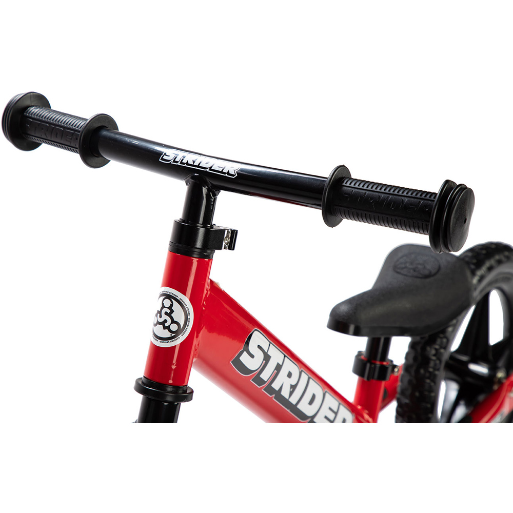 Strider Classic 12 inch Red Balance Bike Image 3