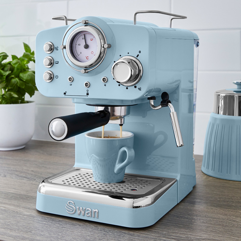 Swan SK22110BLN Blue Pump Espresso Coffee Machine 1100W Image 2