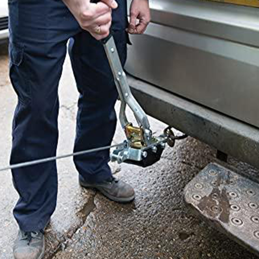 Silverline Heavy Duty Hand Cable Puller 2000kg with Cable 3m Image 2