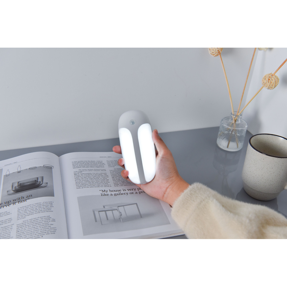Avilo White Cordless Go Anywhere Light with PIR Motion Sensor Image 8