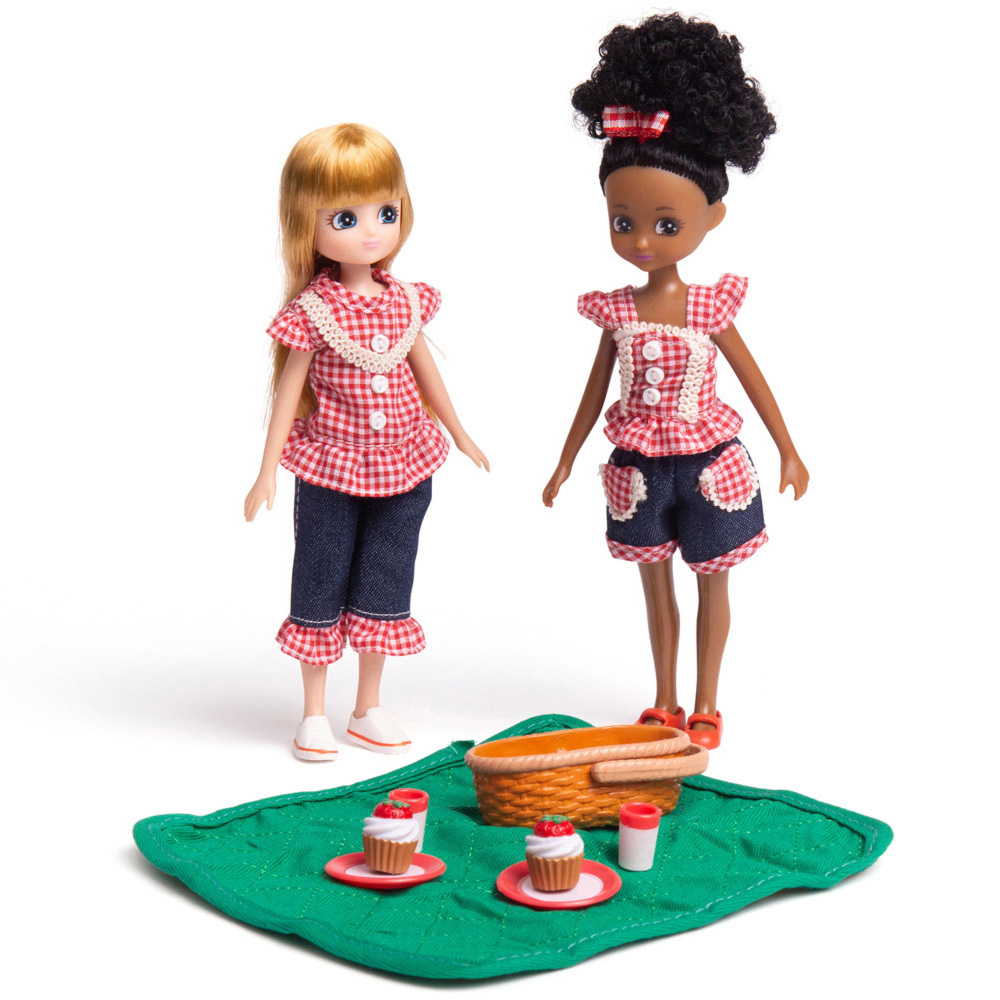 Lottie Dolls Picnic In The Park Playset Image 6