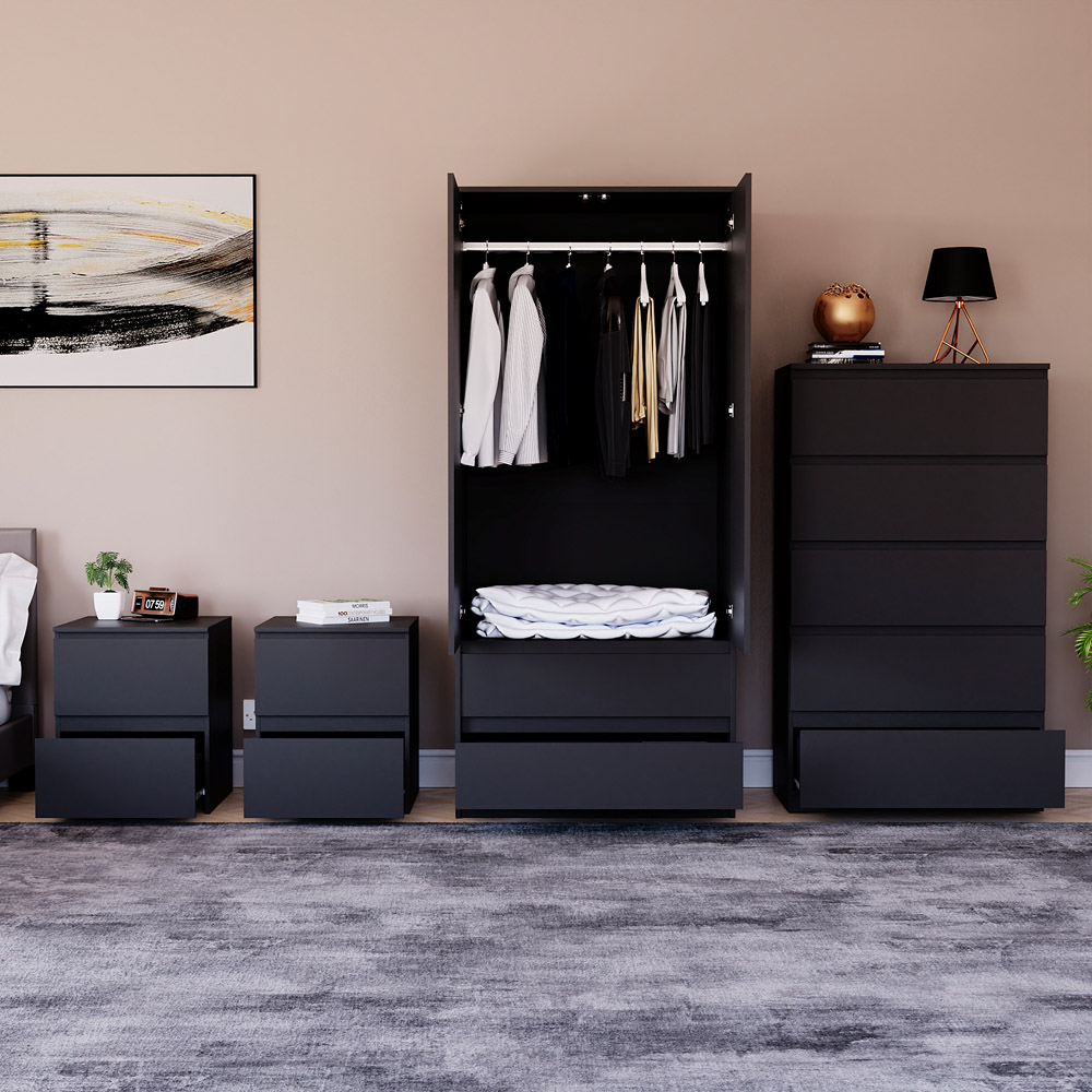 Denver Black 4 Piece Bedroom Furniture Set Image 3