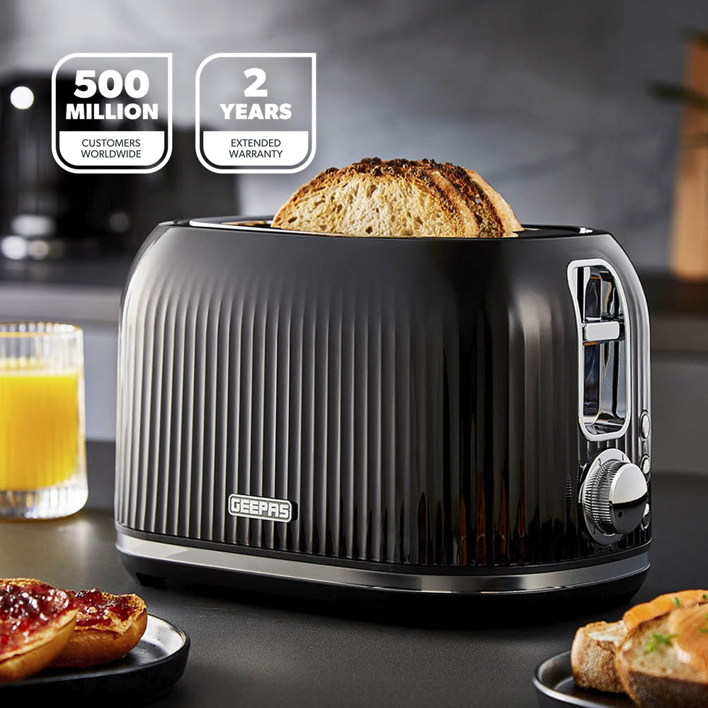 Geepas GBT36558UK-BK Black Fluted 2 Slice Toaster 1000W Image 2