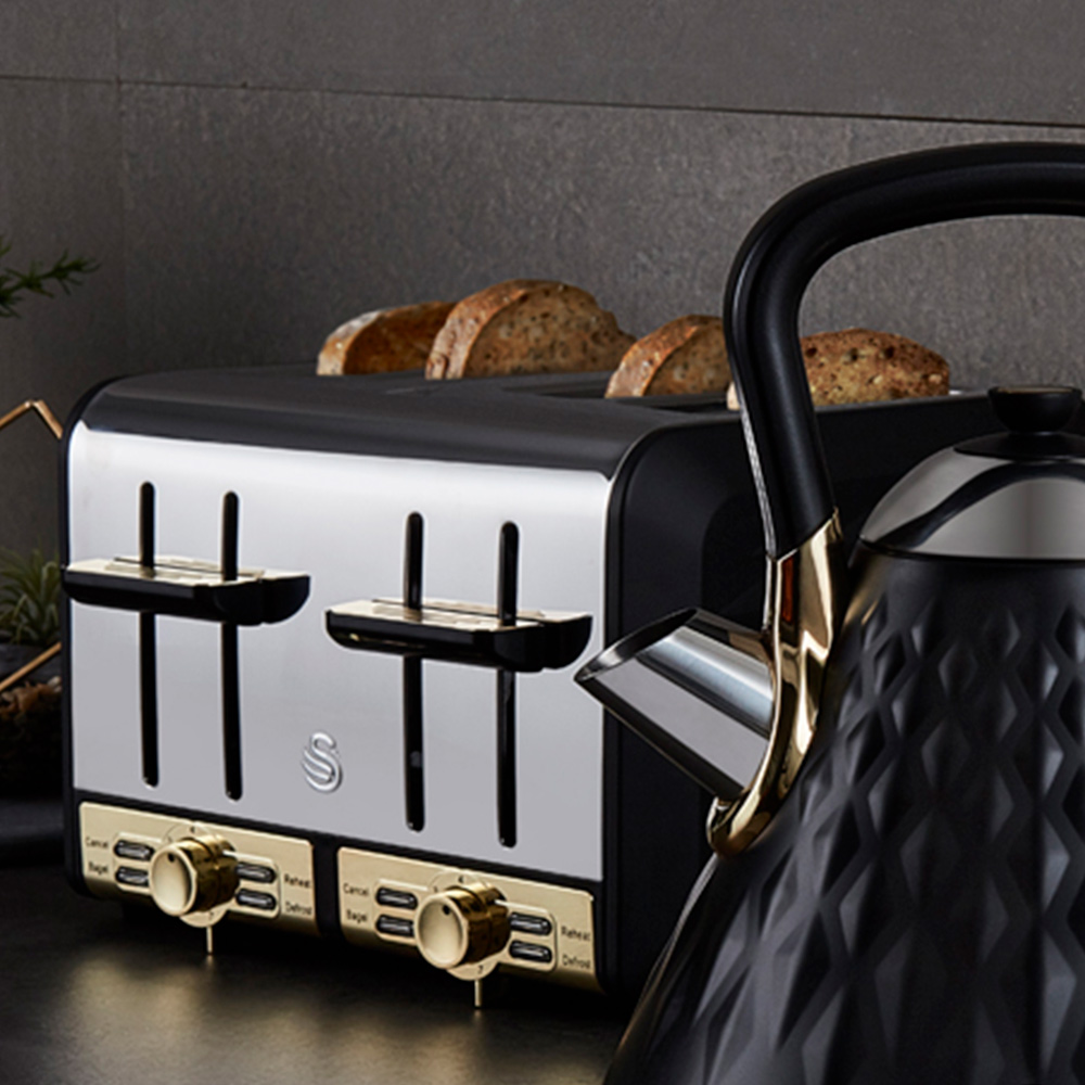 Swan Gatsby Black 4 Slice Metal Toaster Wilko