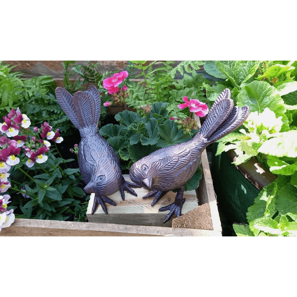 Inspirational Gifting 2 Piece Song Birds Cast Aluminium Garden Ornament Set Image 3