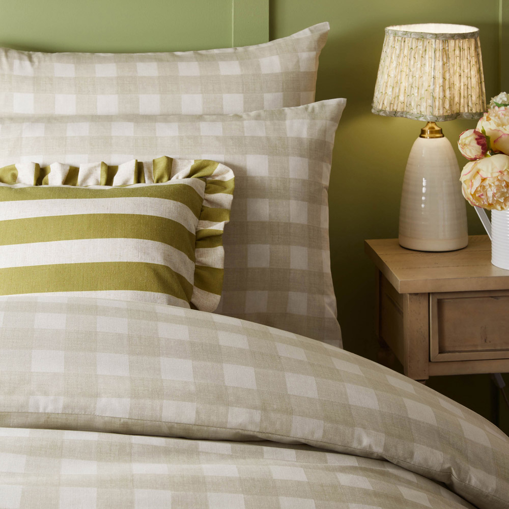 furn. Hartsford Super King Size Neutral Check Printed Duvet Set Image 2