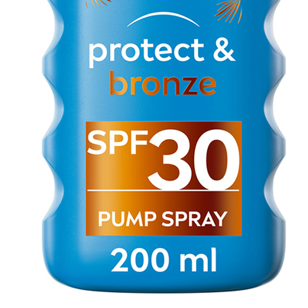 Nivea Sun Protect and Bronze Tan Activating Sun Cream Spray SPF30 200ml Image 3