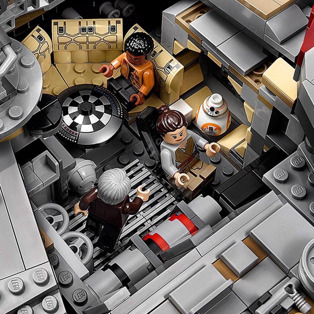 LEGO 75192 Star Wars Millenium Falcon Image 7