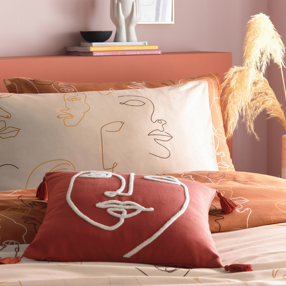 furn. Kindred Double Apricot Duvet Set Image 2