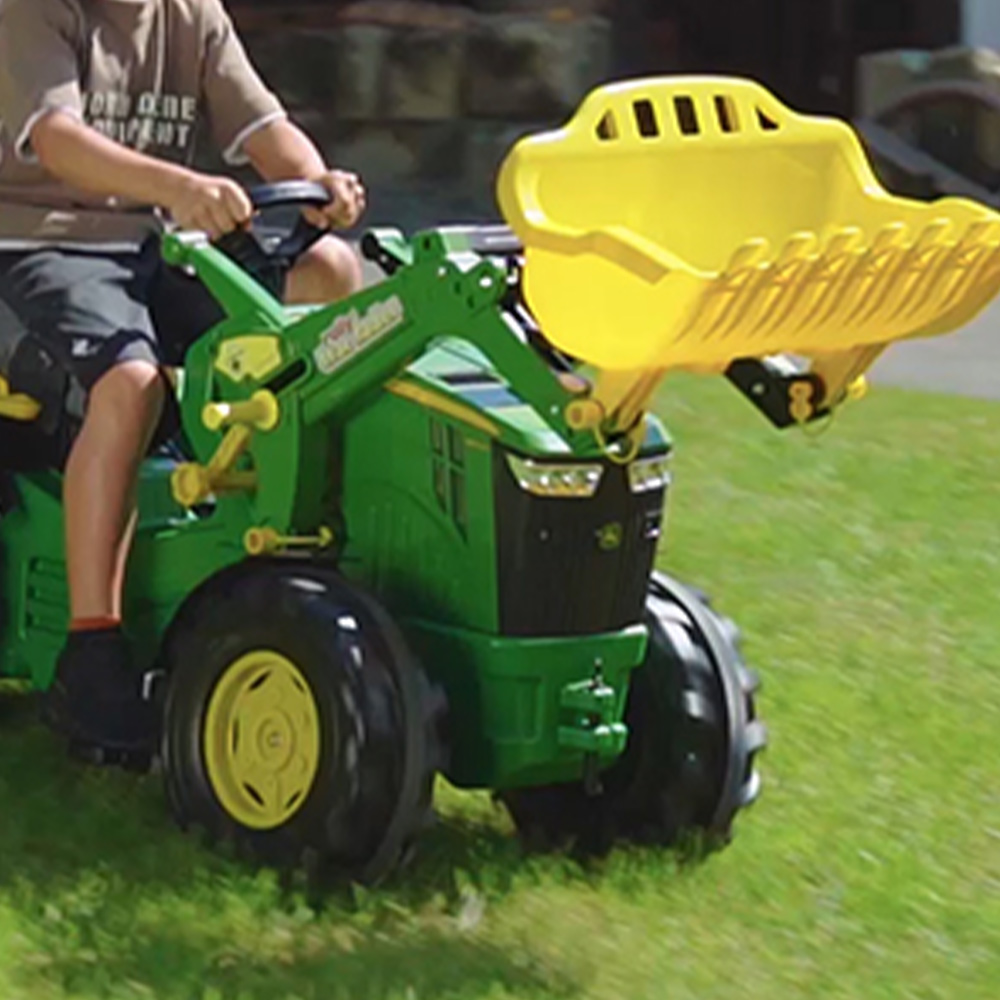 Robbie Toys John Deere Tanker with Pump and Spray Gun Image 2