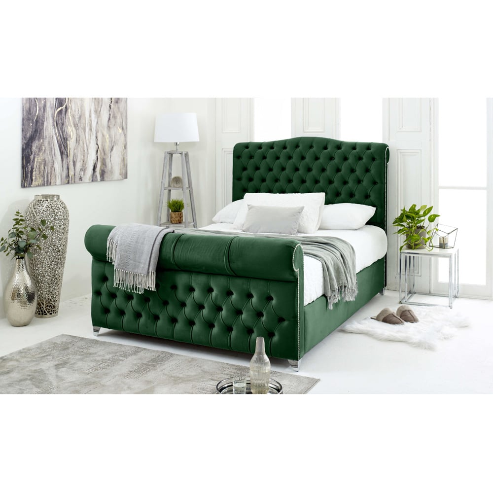 Eleganza Maynard Double Green Plush Velvet Bed Frame with Matching Buttons Image 3