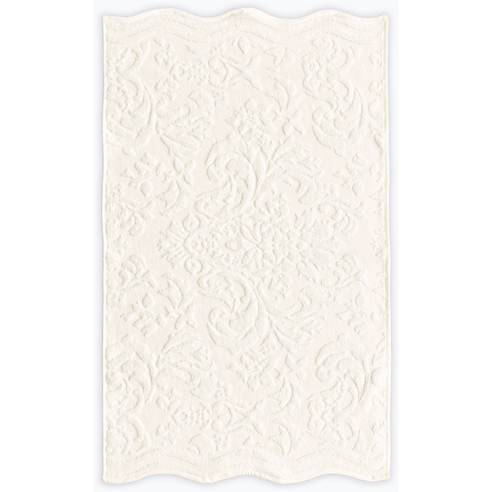Allure Bath Fashions Gracie Cream Floral Jacquard Scalloped Bath Towel 70 x 130cm 2 Pack Image 3