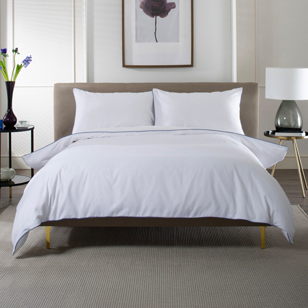 The Lyndon Company Ridgeway King Size White Duvet Set Image 1