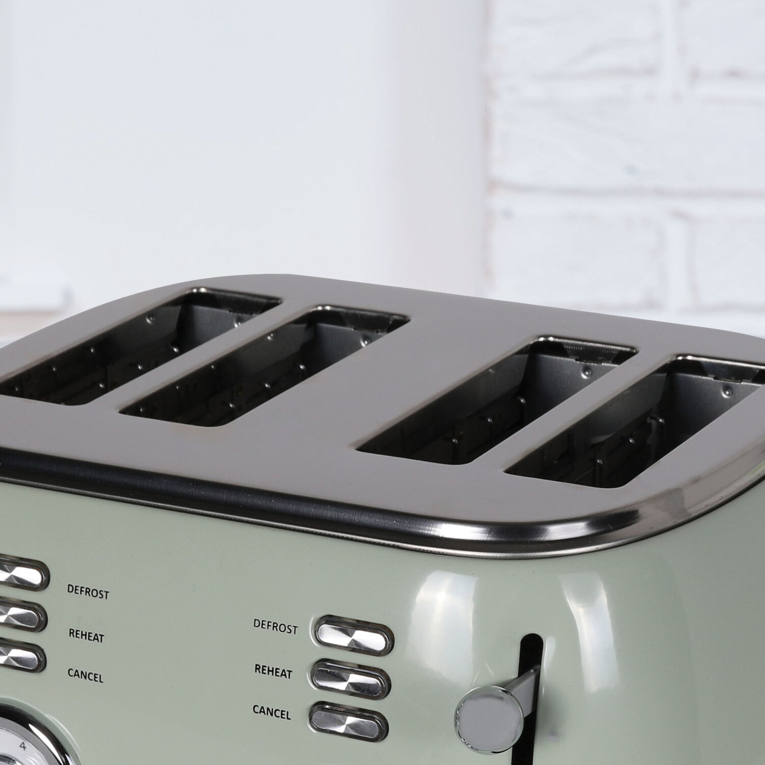 Sage 4 Slice Retro Toaster Image 5
