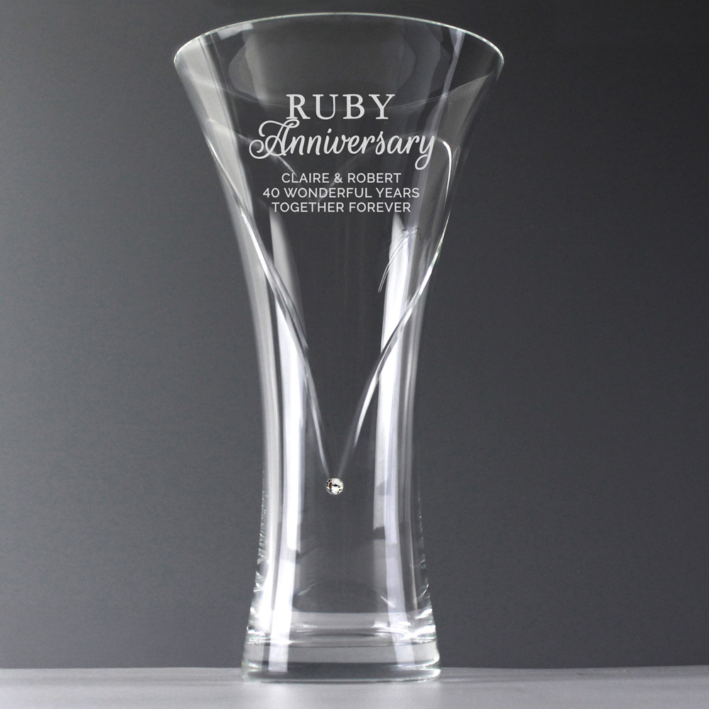 Personalised Memento Personalised Ruby Anniversary Large Hand Cut Heart Vase Image 3
