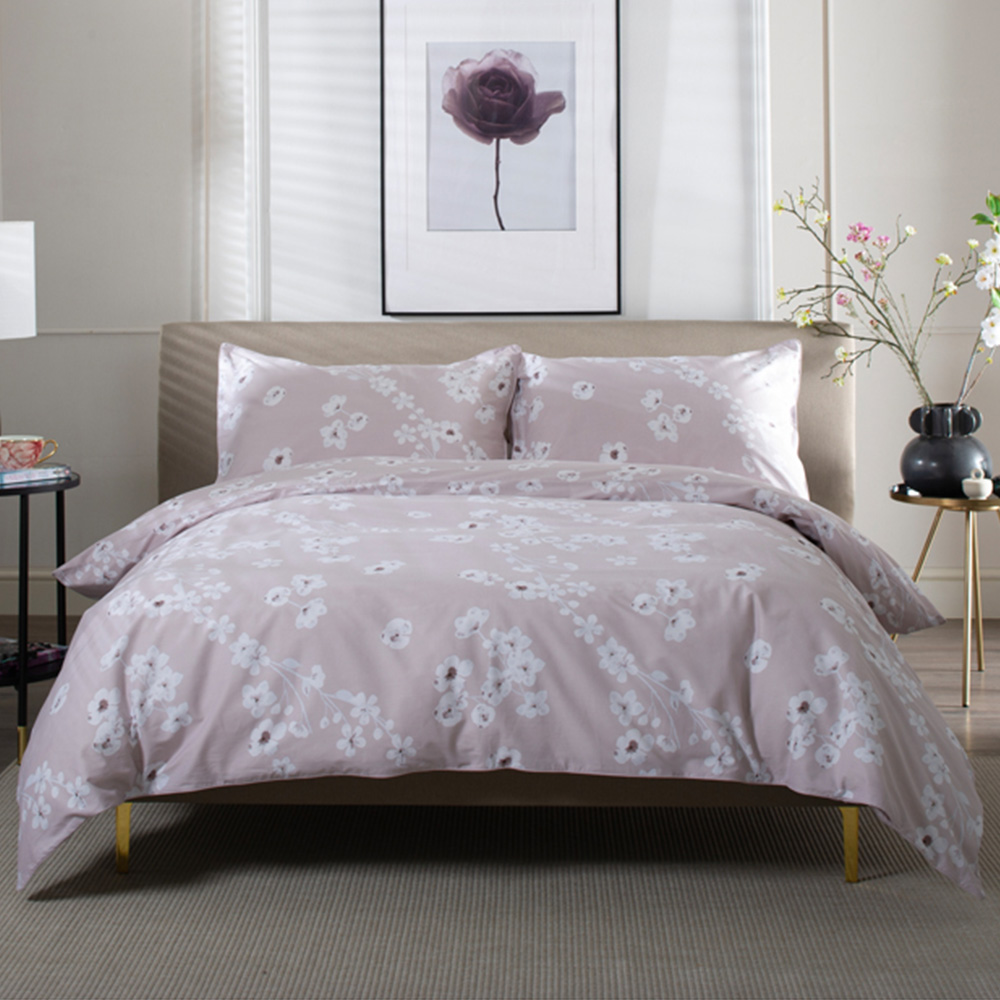 The Lyndon Company Petite Fleure Double Pink Duvet Set Image 1