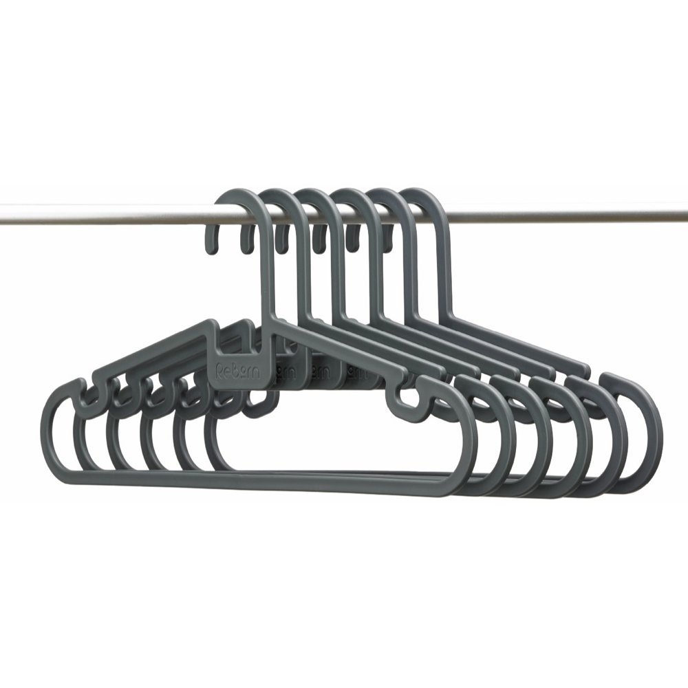 ReBorn Black Plastic Coat Hanger 5 x 4 Pack Image 4