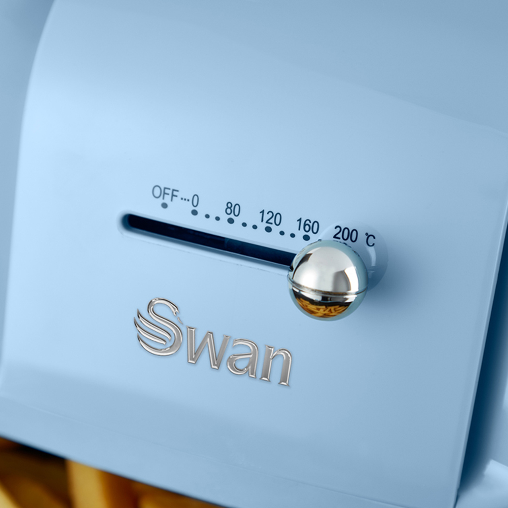 Swan SD10510BLN Blue 6L Retro Manual Air Fryer Image 4