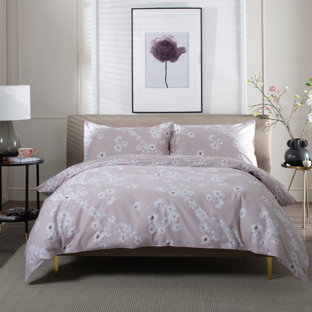 The Lyndon Company Petite Fleure King Size Pink Duvet Set Image 3