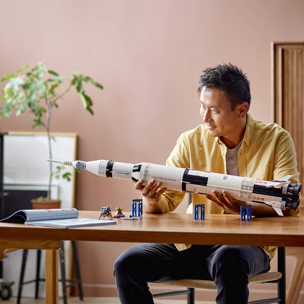 Lego 92176 Ideas Nasa Apollo Saturn V Image 4