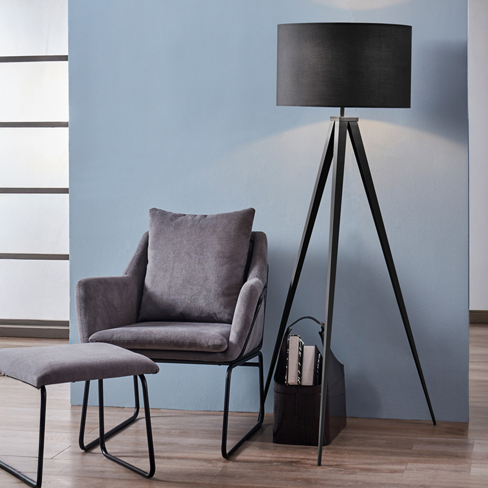 Teamson Home Black Romanza Tripod Floor Lamp Image 4
