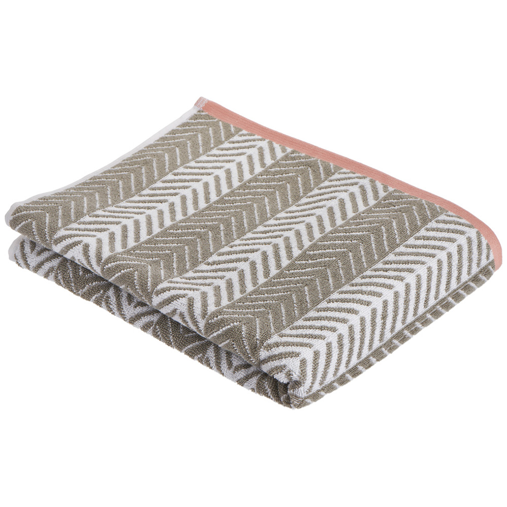 Wilko Grey and Pink Chevron Bath Towel Image 1