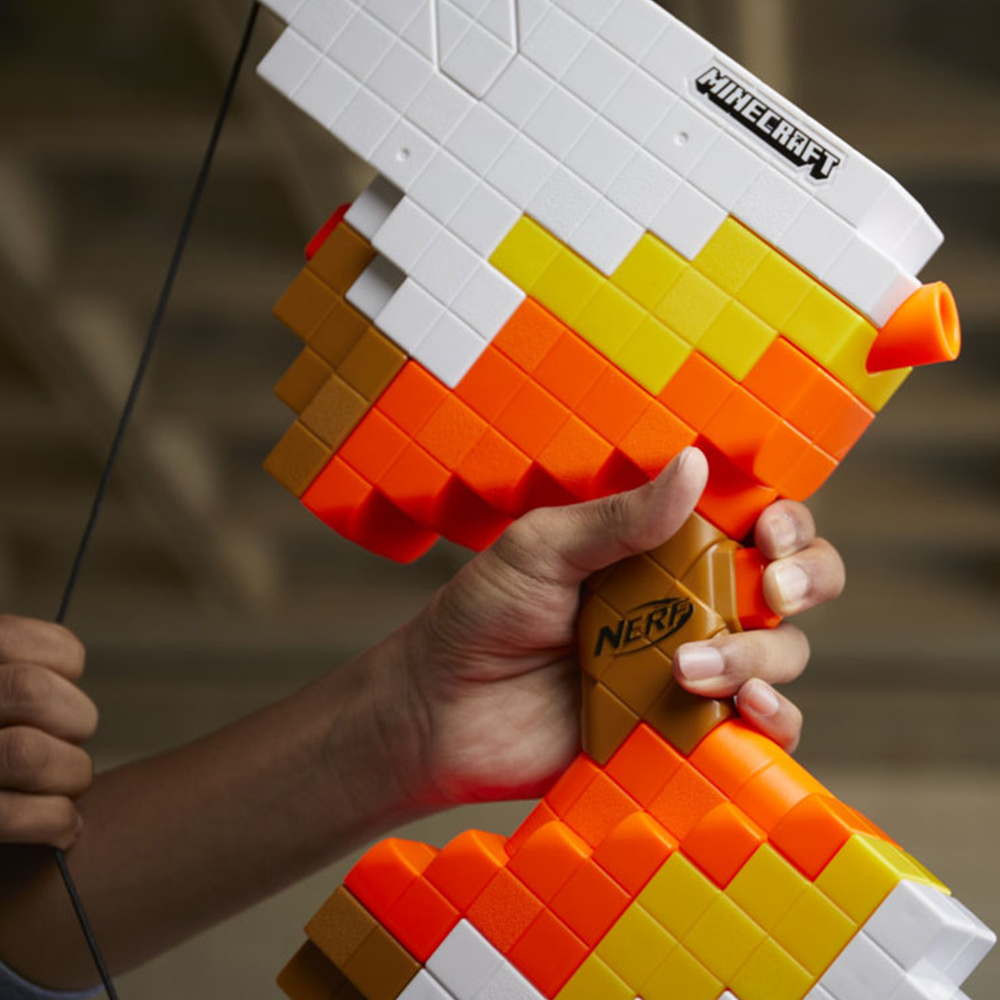 Nerf Minecraft Sabrewing Bow with 8 Darts Image 2